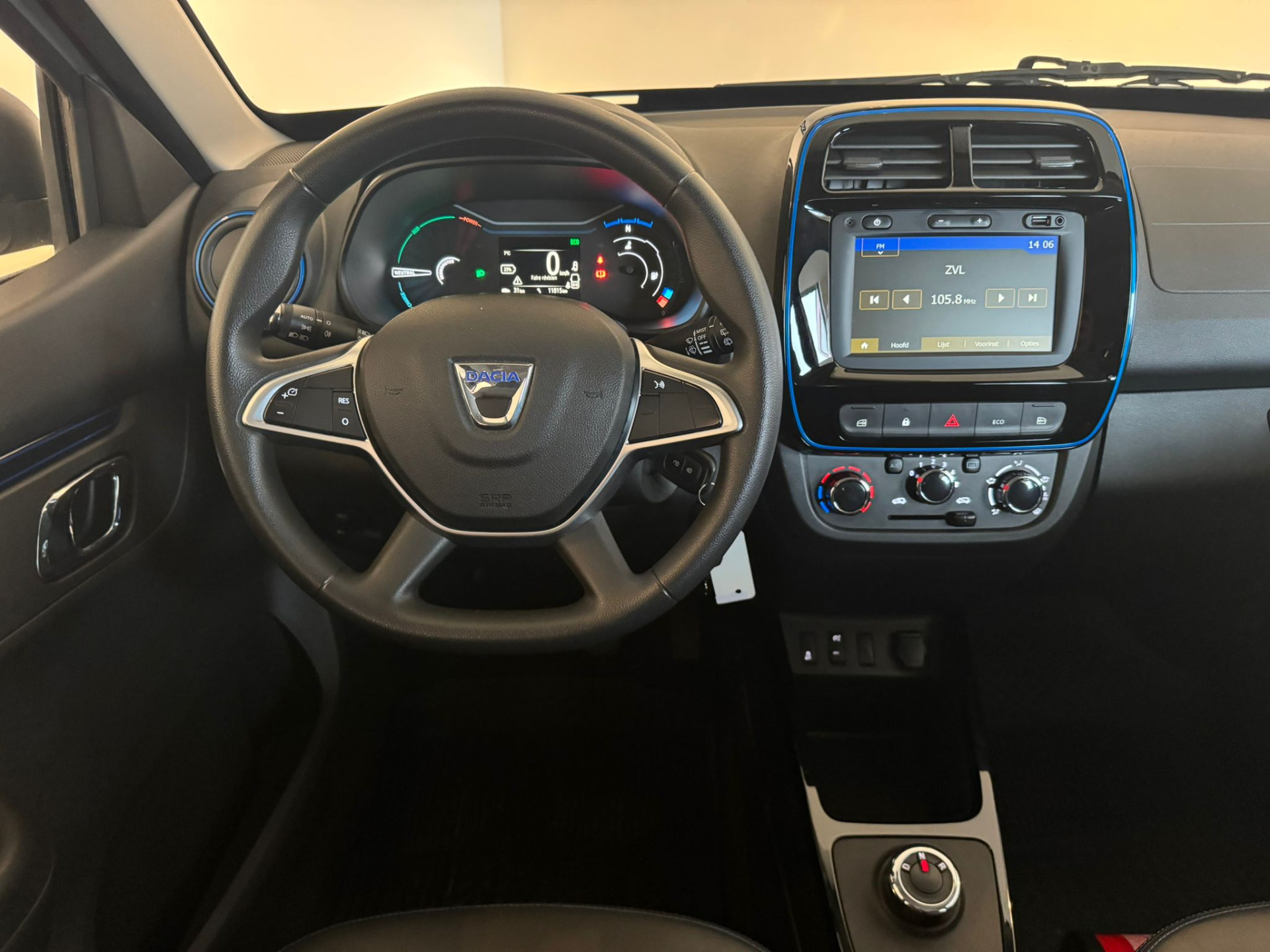 41759347-17.jpg
