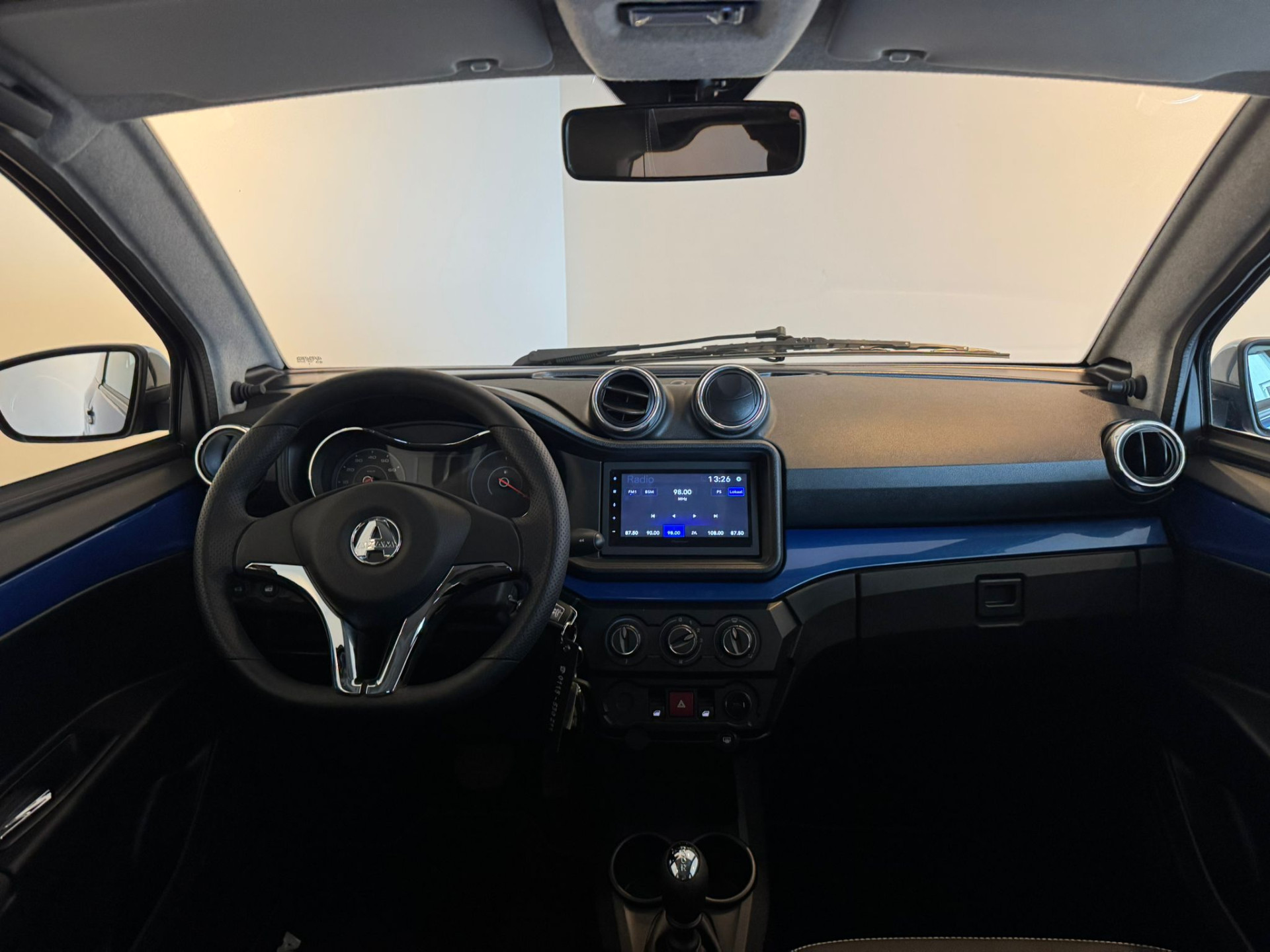 41820903-10.jpg
