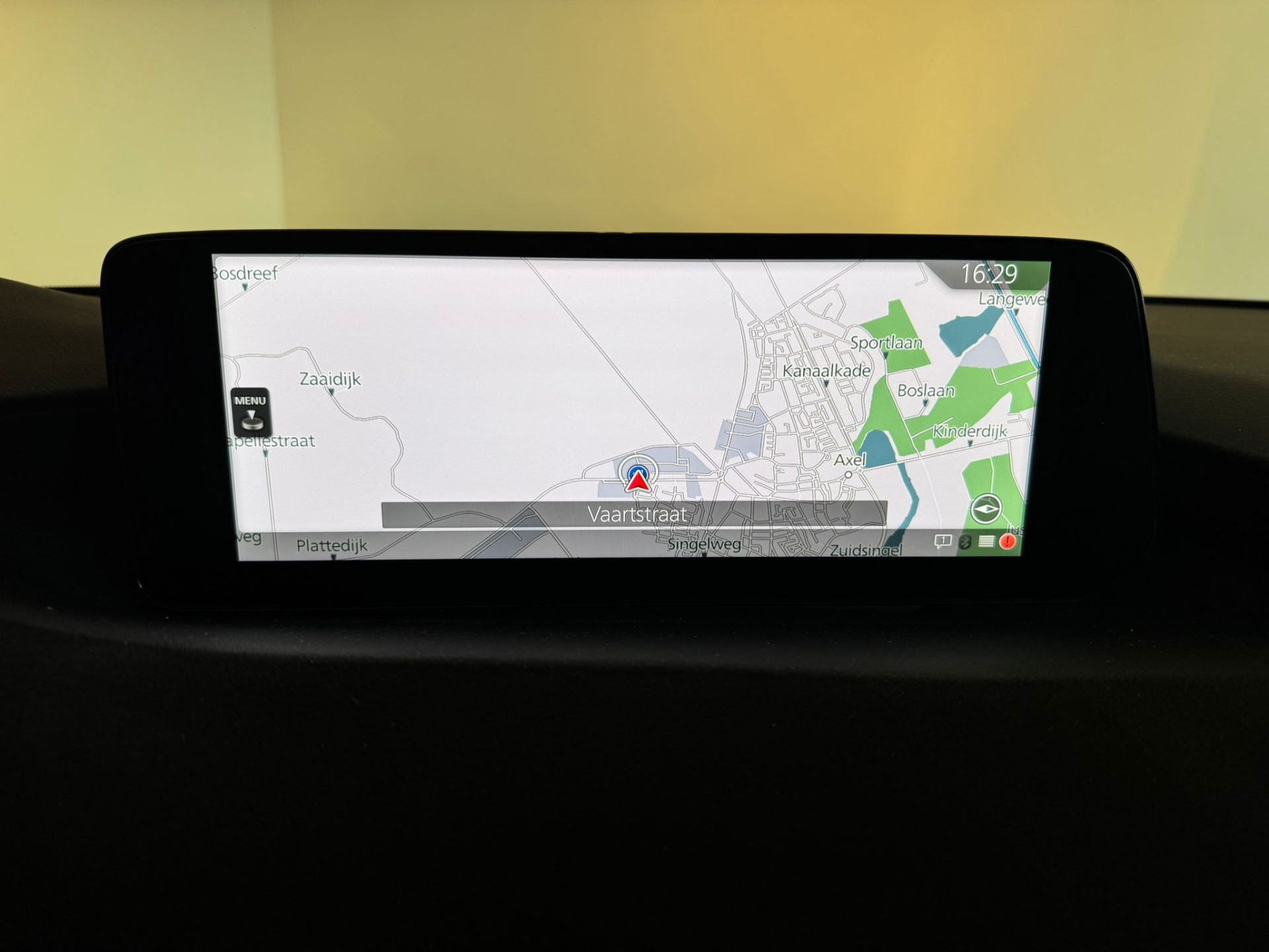 42652519-33.jpg