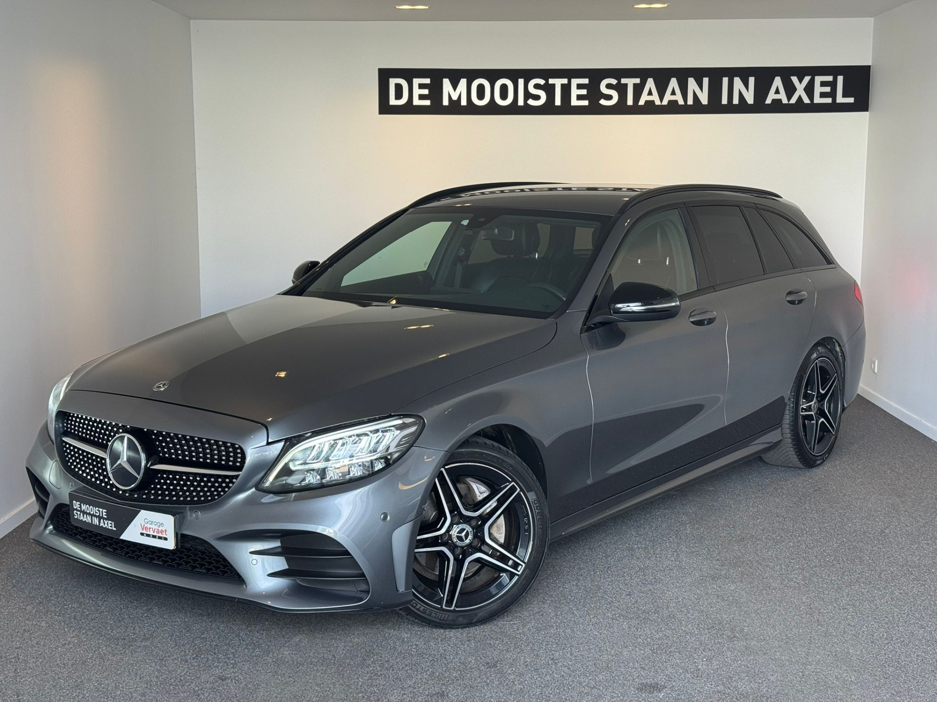 47991660-23.jpg