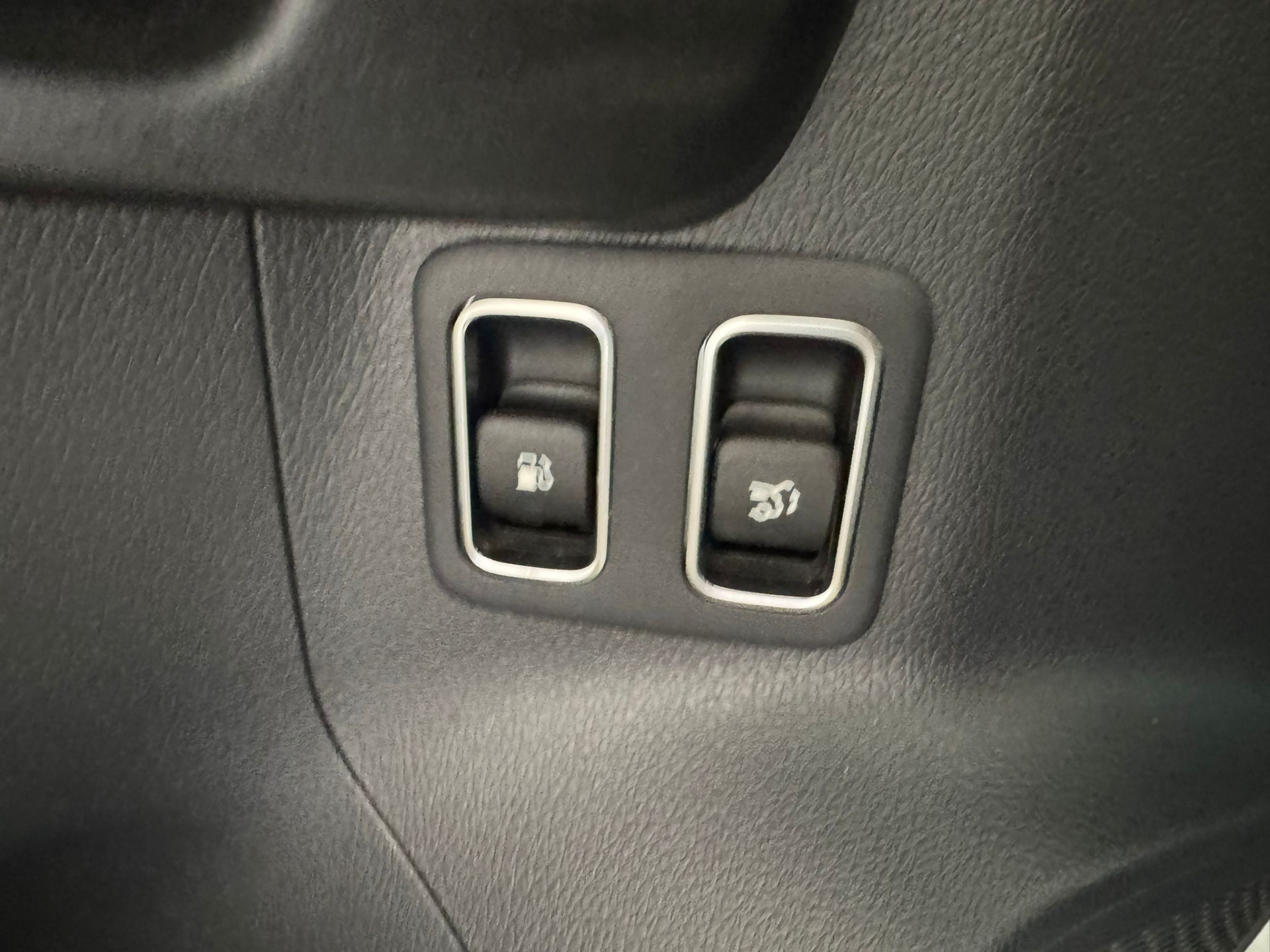 45876971-22.jpg