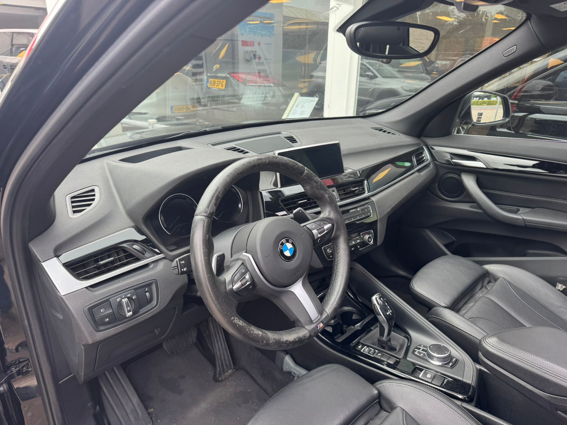 46359747-4.jpg