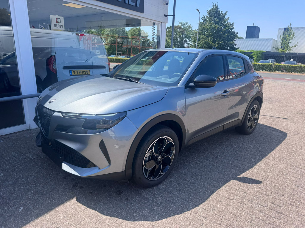 56008643-48.jpg